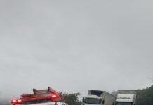 BR-381: Saqueadores dominam cena de acidente e deixam Motorista em pânico