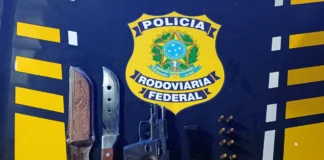 PRF prende homem por porte ilegal de arma de fogo e faca em Rio Casca