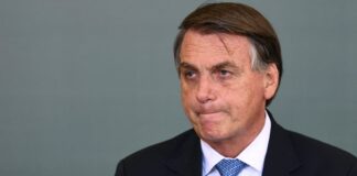 STF forma 2 a 0 para manter prisão preventiva de Bolsonaro; julgamento segue até as 20h