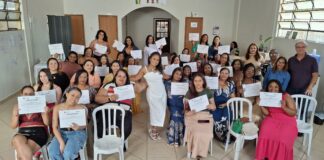 Formatura do curso de maquiagem celebra empoderamento e novas oportunidades para mulheres no Planalto