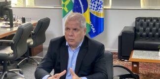 Ex-presidente do INSS é preso em nova fase da Operação Sem Desconto