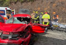 Acidente entre automóvel e caminhão deixa feridos na BR-381, em Nova Era