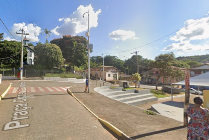Praça SGRA: Foto - Google