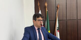 Vereadores aprovam proposta que amplia transparência nas escolas municipais
