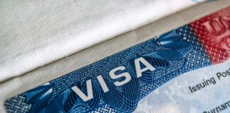 EUA suspendem vistos de imigração permanente para brasileiros a partir desta quarta