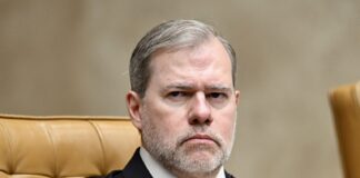 PF pede a Fachin suspeição de Toffoli no inquérito do Banco Master