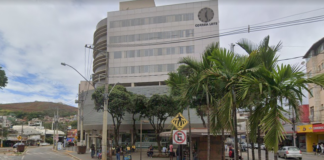Idoso tem celular furtado durante jogo de dama; suspeito é preso pela PM