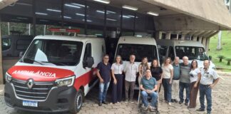 Prefeitura de João Monlevade recebe três novos veículos para a Saúde