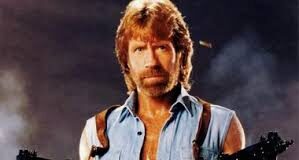 Relembre os 10 melhores memes de Chuck Norris Melhores memes de Chuck Norris - Reprodução / Redes Sociais