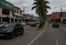 Motoristas por aplicativo de Itabira entram em alerta contra possível expansão de frotas elétricas