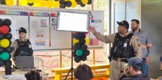 Maio Amarelo: PM realiza ação de conscientização para motoristas e operadores