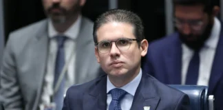 Hugo recebe mensagem de Moraes após suspensão da Dosimetria
