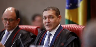 Kássio Nunes Marques toma posse da presidência do TSE nesta terça