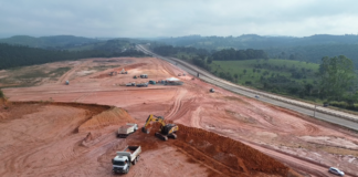 Ponto de Parada e Descanso para mais de 120 caminhões por dia começa a ser construída na BR-381
