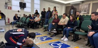 Câmara de João Monlevade realiza treinamento para uso de desfibrilador e amplia preparo para emergências