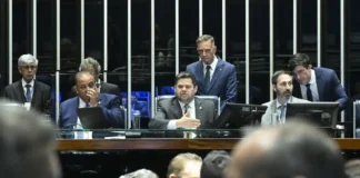 Senado dificulta aborto em crianças vítimas de violência sexual