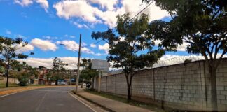 Polícia Civil em Itabira opera com déficit de pessoal e investigadores em outras funções, aponta entidade Entrada da Delegacia Regional da Polícia Civil de Minas Gerais (PCMG), em Itabira, durante visita técnica do SINDPOL-MG que apontou falta de efetivo, problemas estruturais e desvio de função de investigadores.