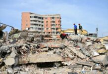 Número de mortos pelos terremotos na Venezuela sobe para 3.811