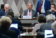 Votação de PEC que prevê fim da escala 6×1 deve ficar para depois das eleições