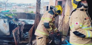 Incêndio atinge residência no Cruzeiro Celeste, em João Monlevade