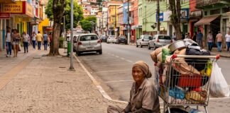 Sem endereço fixo, eleitor em situação de rua pode votar