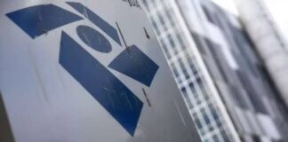 Receita Federal devolve mais de R$ 41 bilhões em restituições do Imposto de Renda em 2026